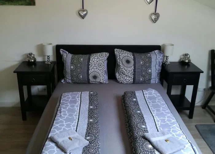 Couette-café B&b/boertel De Meander